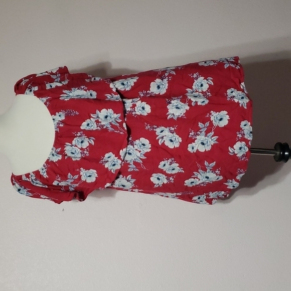 Torrid Floral Top Size 4 - Picture 1 of 6